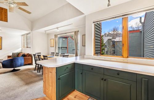 Telluride House | Experience luxury at Alpenglow at Telluride Lodge