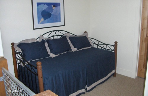 South Snyderville Basin House | Experience Park City Winter Wonderland: Relax, Ski, Sundance!