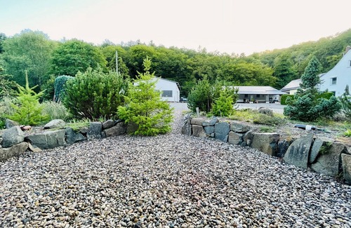 Lollbach Apartment | Experience pure nature in our idyllic vacation apartment right on the edge of the forest!