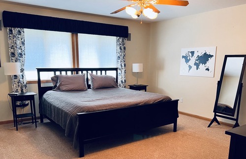 Madras House | Experience Serenity with Mountain Views & Home Gym