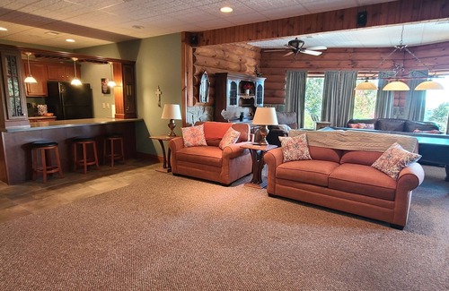 Ferguson Cabin | Experience Tranquility at Trinity Lodge, your Mountain Oasis in Leatherwood Moun