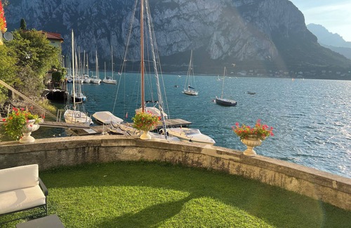 Valmadrera House | Experience unparalleled luxury in Lake Como in a 5-bedroom lake front home