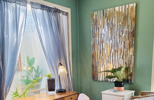Roxhill Apartment | Explore everything Seattle has to offer