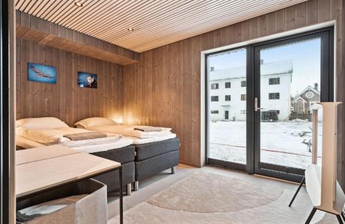 Henningsvaer Apartment | Explorers Rest, Henningsvær