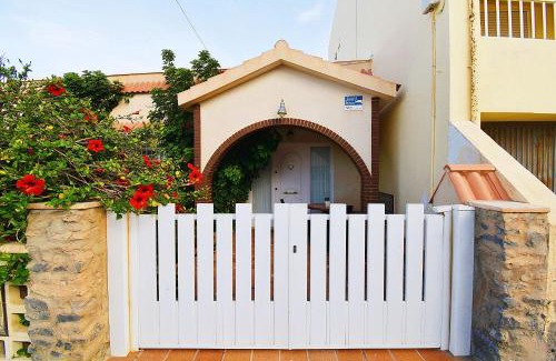 Balanegra House | Expoholidays Vistas al mar - A pie de playa