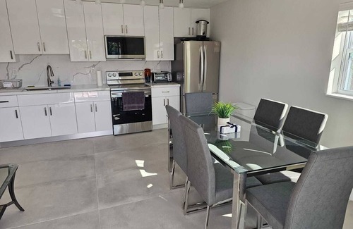 Mid Beach Condo | Exquisite 2 Bedroom 2 Bath Steps to the Beach!