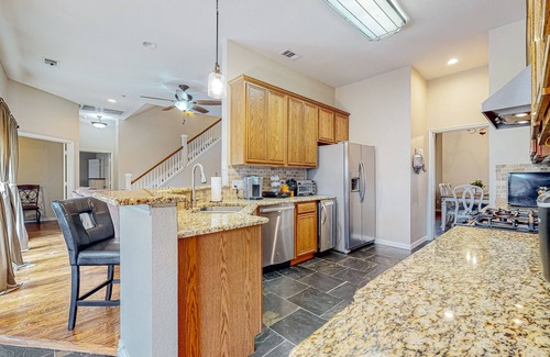 Midlothian House | Exquisite home with pool, patio, enclosed yard, full kitchen, central AC & W/D