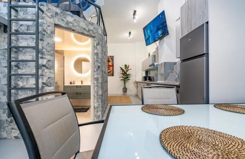 Poblats Maritims Apartment | Exquisite studio apartment with an original design