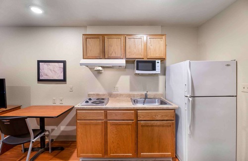 Lubbock Hotel | Extended Stay America Select Suites - Lubbock - South