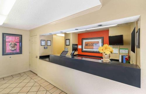 Limona Improvement Hotel | Extended Stay America Select Suites - Tampa - Brandon