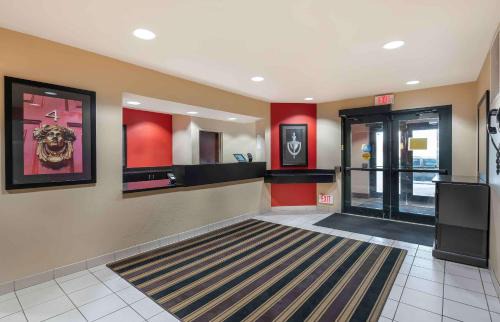 Orange Prairie Hotel | Extended Stay America Select Suites - Peoria - North