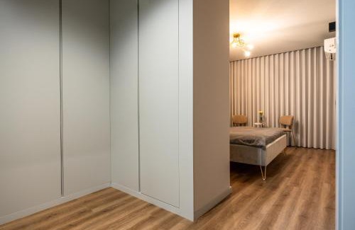 Sao Miguel do Rio Torto Apartment | Extra Large 2BR Apartment Next to Metro Station