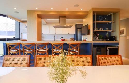 Ingleses Norte Apartment | Extraordinário 03 dormitórios vista mar - AQ01I