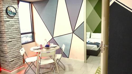 Cyberjaya Apartment | F1-29-11 Dew Drop HomeTamarindWifiNetflixfree parking