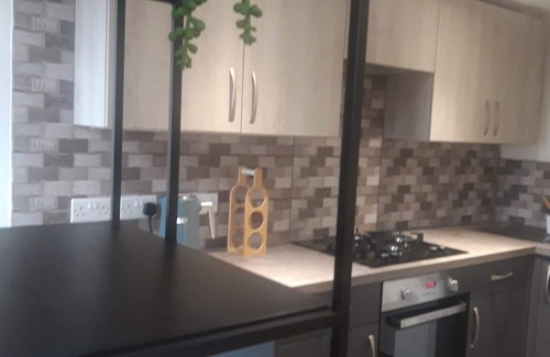 Slyne Apartment | Fabapartment-12pmcheckout-freebubbly-seaside