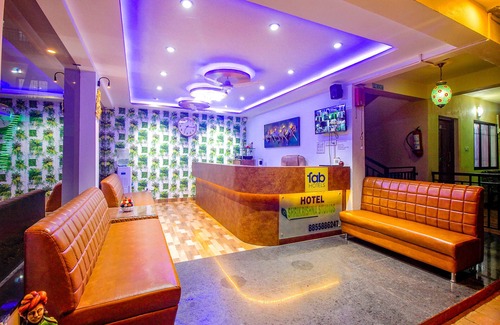 Nagoa Hotel | FabEscape SK Studios With Pool & GYM, Arpora