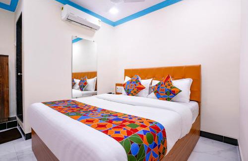 Malad West Hotel | FabExpress Raj Palace - 1 km to Sakinaka Metro