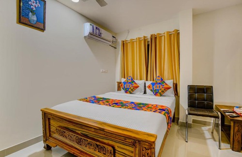 Jayanagar Hotel | FabExpress Rithun Residency