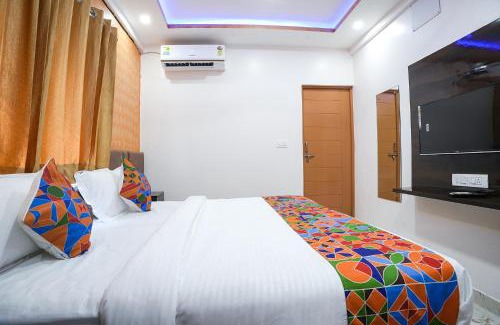 Bengaluru Hotel | FabHotel A White Pearl Suites - Yelahanka