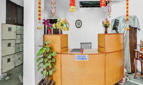Etawah Hotel | FabHotel Chaudhary Palace