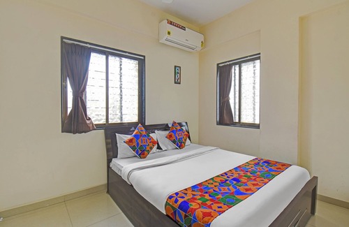 Bavdhan Hotel | Fabhotel Paradise Inn Moshi