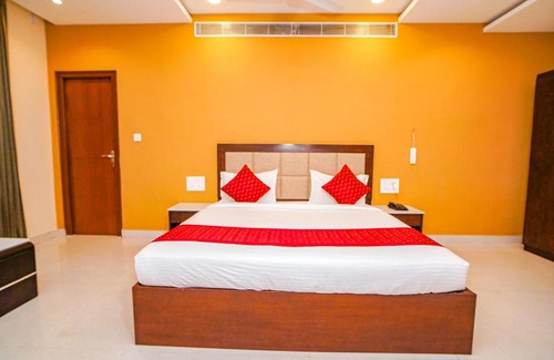Khanjipeer Hotel | FabHotel Prime Manor