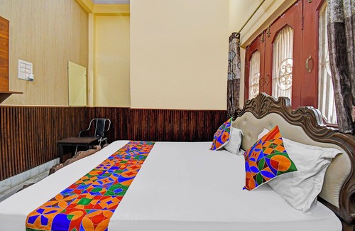 Faizabad Hotel | Fabhotel Raghunandan Inn