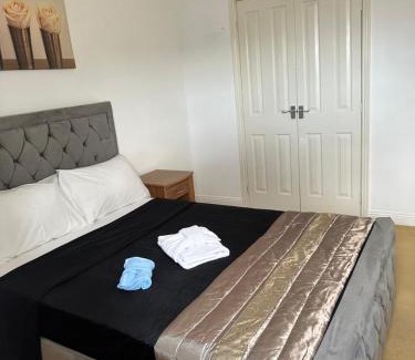 Ifield House | Fabrizio Residence 4