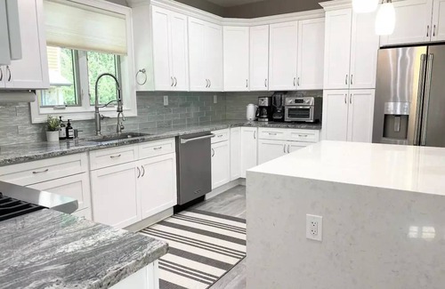 Hastings-On-Hudson House | Fabulous 4 Bed, 2 Bath in Hastings on Hudsonn