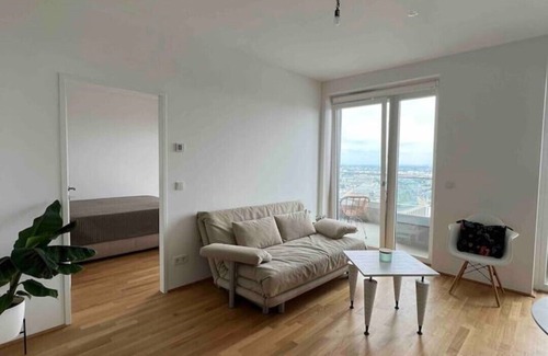 Erdberg Apartment | Fabulous skyline view in the iconic city of Vienna.