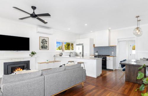 Busselton House | Fairbairn Family Beach Bungalow