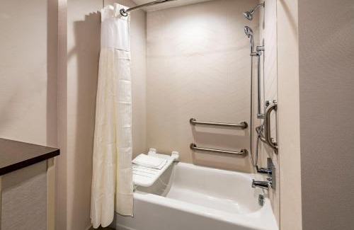 Montville Hotel | Fairfield by Marriott Inn & Suites Uncasville Mohegan Sun Area