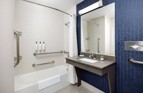 Roswell Hotel | Fairfield Inn and Suites by Marriott Roswell