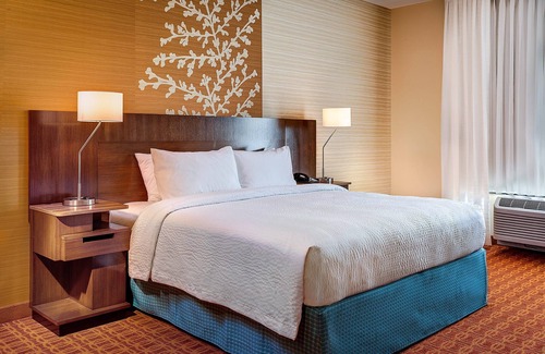 Fifeville Hotel | Fairfield Inn & Suites by Marriott Charlottesville Downtown/University Area