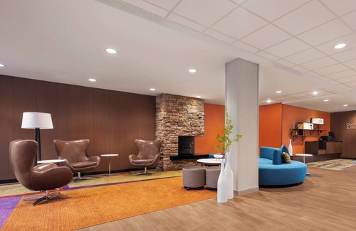 Fifeville Hotel | Fairfield Inn & Suites by Marriott Charlottesville Downtown/University Area