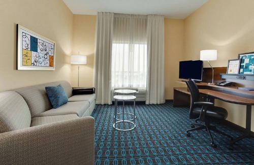 Downtown Fort Lauderdale Hotel | Fairfield Inn & Suites by Marriott Fort Lauderdale Downtown