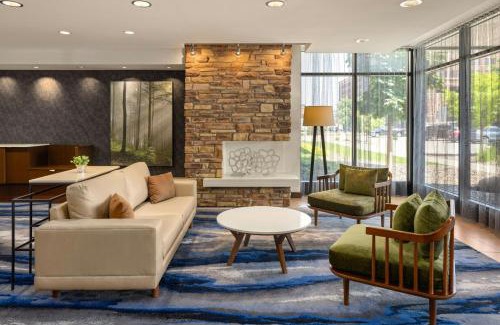 Historic Downtown La Crosse Hotel | Fairfield Inn & Suites by Marriott La Crosse Downtown