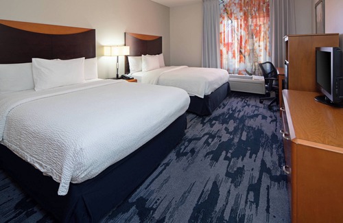 Bremerton Hotel | Fairfield Inn & Suites Seattle Bremerton