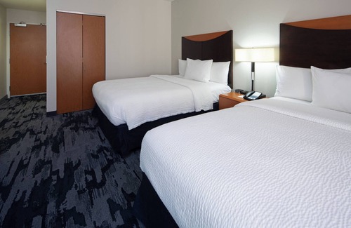 Bremerton Hotel | Fairfield Inn & Suites Seattle Bremerton