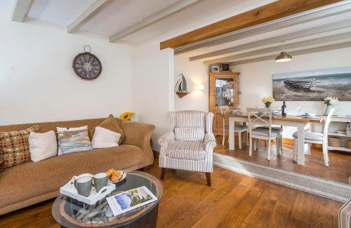Solva House | Fairholme