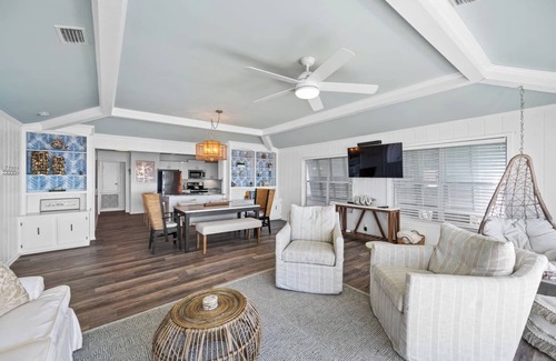 Alabama Gulf Coast Cottage | Fairhope Cottage: Waterfront, sunset views, screened porch, private pier. Bliss!