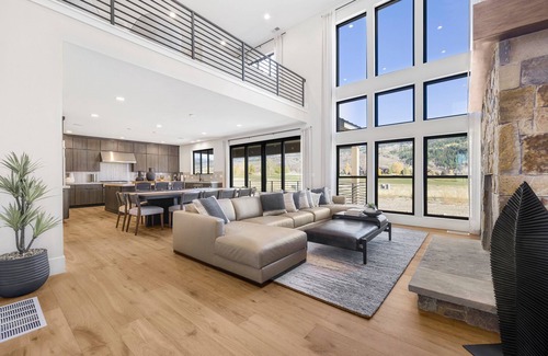 Victor House | Fairway to the Tetons! Luxury 6 bedroom estate on golf course in Victor, ID