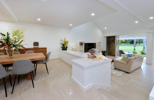 Port Douglas Apartment | Fairway Vistas - A Group Escape at Mirage Resort