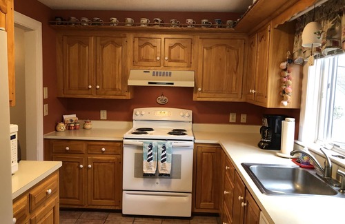 Southern Coast Condo | Fall Asleep To The Sound Of The Waves Crashing On The Beach!