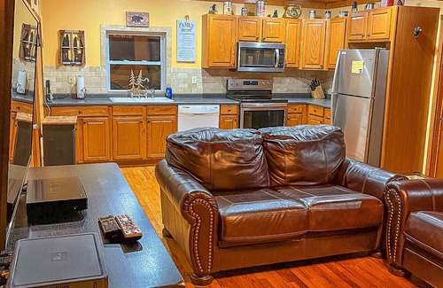 Todd Cabin | Fall Colors + Cozy Cabins = Your Perfect October Retreat @ Roaring Creek