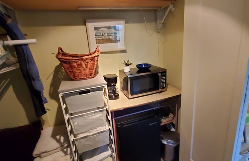 Frederick House | Fall & Winter Family, Friends & Corporate Historic District Home, OSP, A-1!