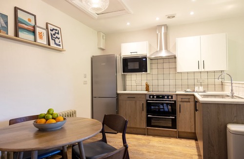 Bowness-on-Windermere House | Fallbarrow Hall - Large House with garden, ideal for families
