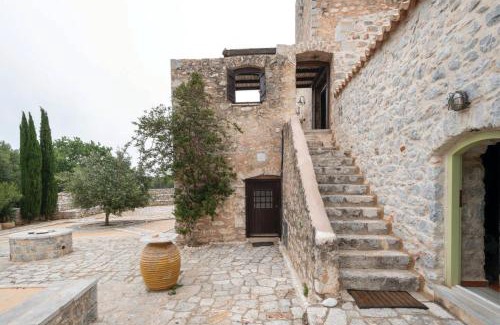 Pagkia House | Fameliti Casa Torre