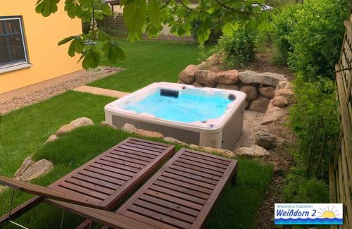 Puddemin House | Familienfreundliches Reetdachhaus Weissdorn 2