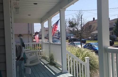 Point Pleasant Beach House | FAMILIES/RETIREES - 3 houses to Beach/Boardwalk/Restaurants/Prof.Clean